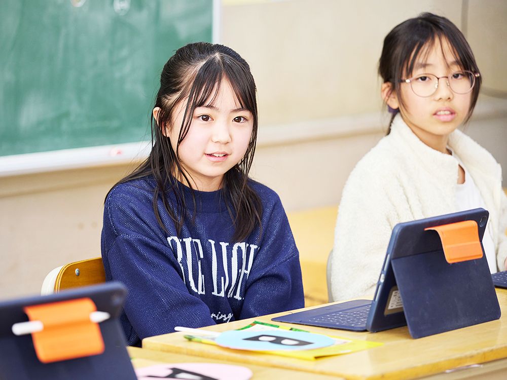 判定後、ジャッジが選んだ理由をそれぞれ発表しました