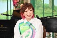 「令和7年度芸術選奨文部科学大臣賞」を受賞した清水ミチコさん