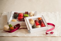 退職日に菓子折りは必要？　※写真はイメージ（Michael Marquand/stock.adobe.com）