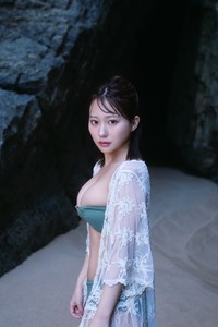 3rd写真集の発売が決まった田中美久＝発売元:　集英社　撮影:中村和孝