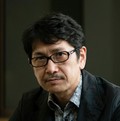 コロナの時代に時代小説は何を描けるか　坂岡真さんが新シリーズ「はぐれ又兵衛例繰控」に込めた思いとは