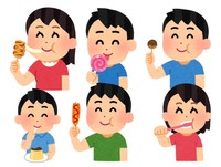 綿菓子だけじゃなく、棒付きキャンディやホットドッグ、歯ブラシなども危険