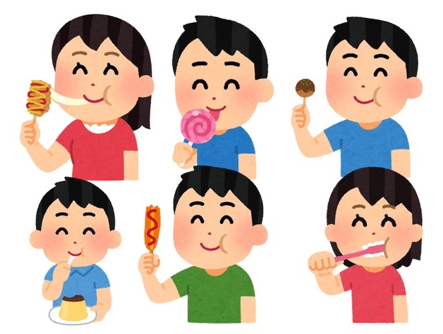 綿菓子だけじゃなく、棒付きキャンディやホットドッグ、歯ブラシなども危険