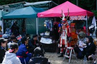 サバゲーイベントで開会挨拶を行うソロミツさん。 ※ソロミツさん提供（一部加工）