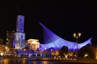 神戸のウォーターフロントが「アバター」の世界観に！（2022年12月1日）