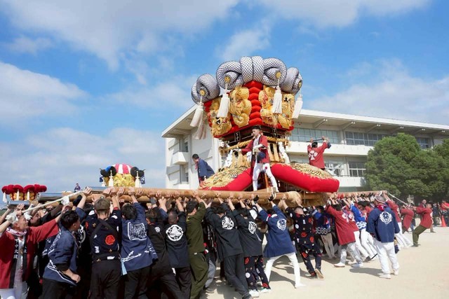 植田町太鼓台祭りの「ちょうさ」