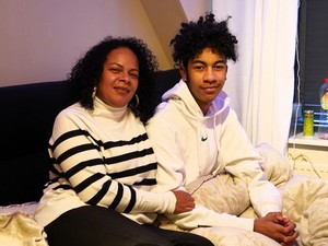 AIがオランダで引き起こした大混乱　数万人を不正受給者と誤判断　親子は引き離された
