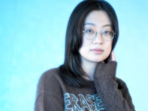 映画監督・山中瑶子さんの大切な本　「未熟は普通」絶望から開けた道