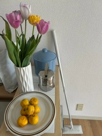 「質より楽しいかどうか」生花を飾りインテリアも楽しむ／みわまるさん（@miwa_minimal）提供