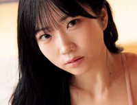 Miina（撮影／武田敏将　ヘアメイク／池田ふみ（GiGGLE）　スタイリング／春原愛子）