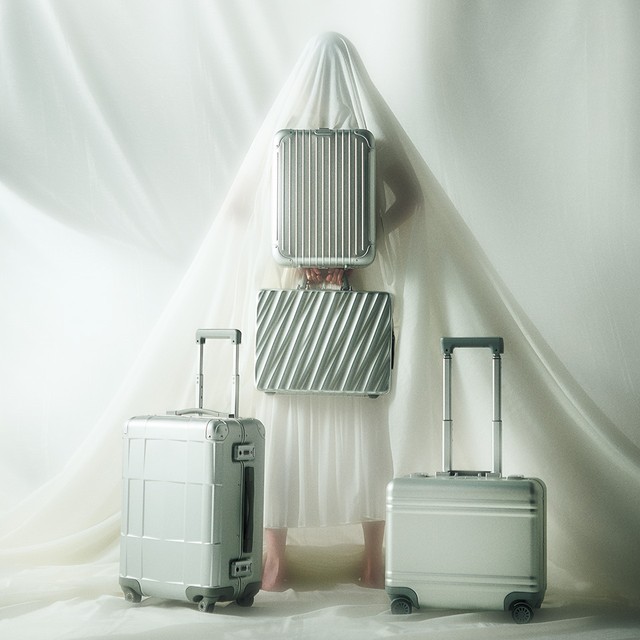 【素材感でバッグを選ぶ。】<br>Aluminium<br>DUNHILL／ZERO HALLIBURTON／RIMOWA／TUMI／PROTECA
