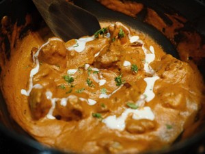 やる気が出ないのは疲れているとき。だから夕食はレトルトカレー