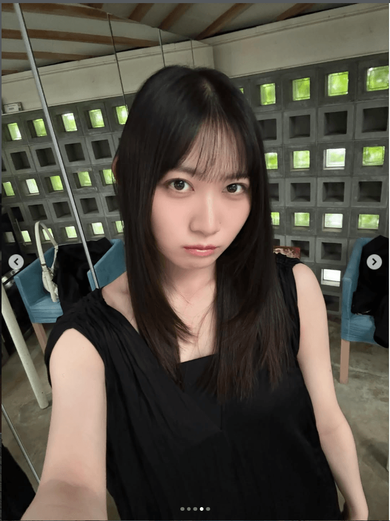 「FLASH」（26年5月26日発売号）に登場した八木仁愛のオフショット　本人のインスタグラム（＠yagitoa_bokuao）より