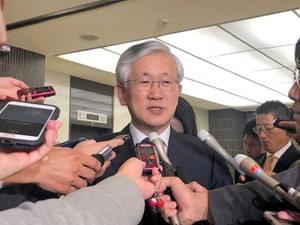 菅首相、離任する南官杓大使の面談拒否…外交マナー違反