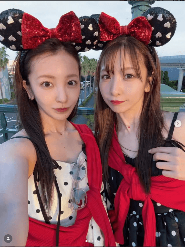 板野友美のインスタグラム（＠tomo.i_0703）より