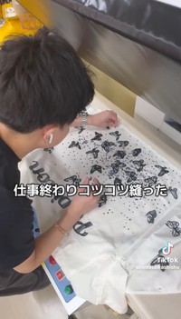 刺繍を終えた後には仕上げにラインストーンも／Saika Shomaさん（@shomasaikashishu）提供