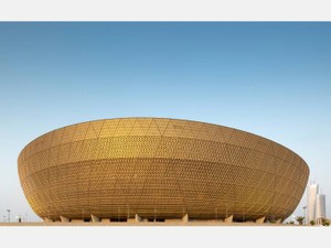 ワールドカップ（W杯）カタール大会　スタジアムは 「黄金の器」、コンテナ製、冷房も