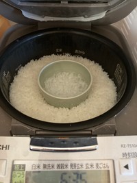 ちゃんと分かれて炊けています。倒れたり混ざったりしないんですね（画像提供：ちひろさん）