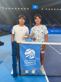 中川選手(左)/楠原選手(右)ペア　2025年10月撮影　提供:伊予銀行