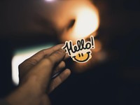 ニコちゃんとあだ名をつけられるほどの私の笑顔。その裏腹にあるのは