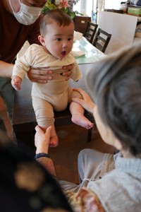 「かわいい」連発だったという祖母／ヨーコさん提供