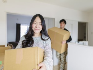 家族信託では親の不動産を子が売却できる！得た代金は親の生活資金として引き続き管理