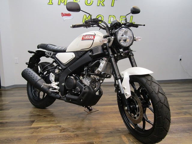 80年代のバイクブーム世代には懐かしいカラーリング