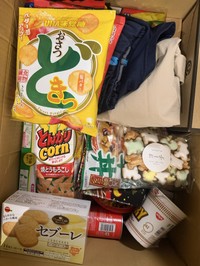 子どものころから好きなお菓子が詰まっている／ほがらか ほだかさん（@quiz_hodaka）提供