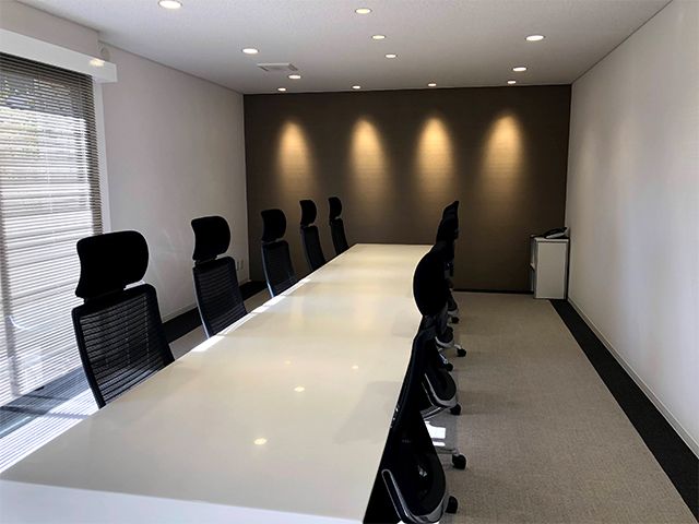 191703 税理士法人吉井財務研究所4 会議中