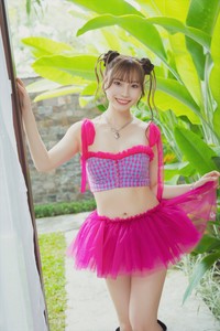 川越紗彩1st 写真集（C）KADOKAWA　PHOTO／田中智久