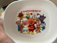 ＜アフター＞カレーのシミがすっかり消え、真っ白になったお皿／おとちゃんさん（@oto2023an）提供