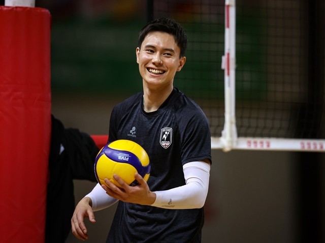 バレー - 日体大・高橋藍（下）常に頭の中にある同期の存在、背中を