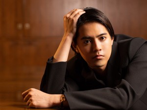 片寄涼太さん、 “書くことが好き”と思えた初の著作で「自分をさらけ出せた」 