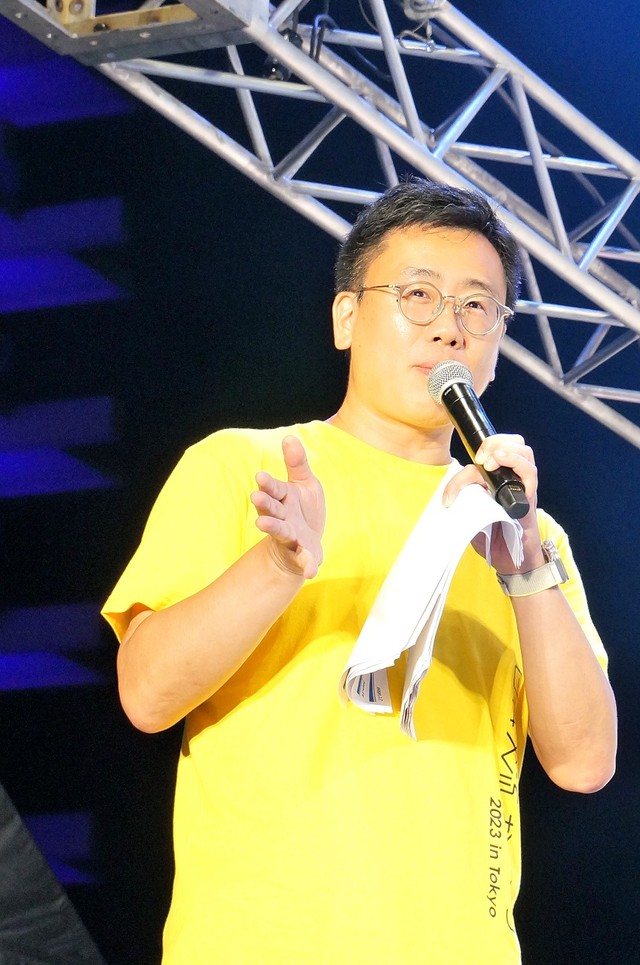 長い間「日韓交流おまつり」のメインMCを務めている古家正亨