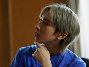 新潮新人賞・有賀未来さん　冷笑しない18歳「戦争もアイデンティティも、小説はわからなさを受け止める手段」