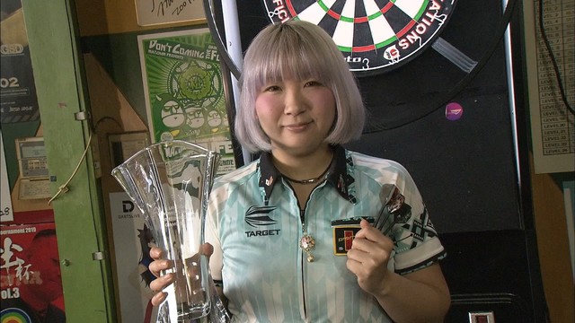 【香川の2019年①】ダーツの鈴木未来プロ、アジア初の世界女王に戴冠！　新年は日本での世界大会に出場