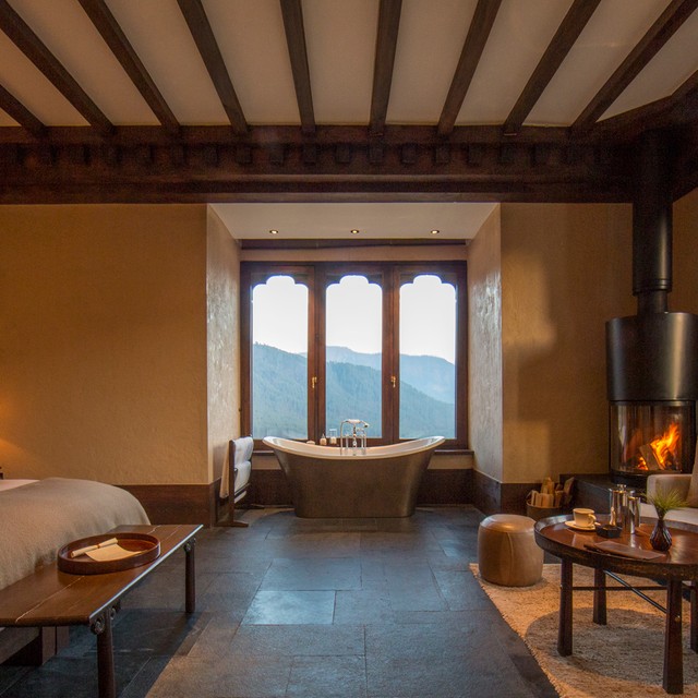 ガンテ・ロッジ ～Gangtey Lodge～<br>ブータンの幸せを体現する小さなリゾート