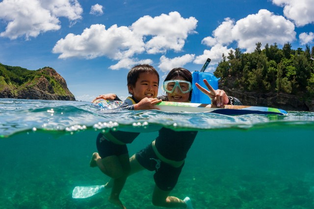 海水浴経験者の約7割が「クラゲ」に刺された経験あり　※画像はイメージです（shota/stock.adobe.com）