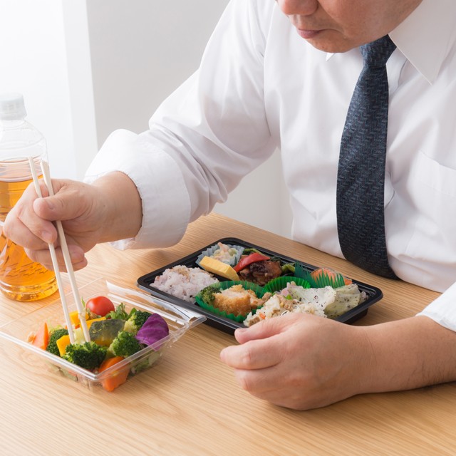 自炊って面倒なんですよね…　※画像はイメージです（polkadot/stock.adobe.com）