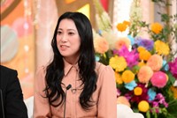 バツ２、３児のシングルマザーだった妻＝「新婚さんいらっしゃい！」ⓒABCテレビ