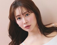 小嶋陽菜がプロデュースする「ROSIER by Her lip to」から着心地とホールド感を叶えるブラキャミソールが登場