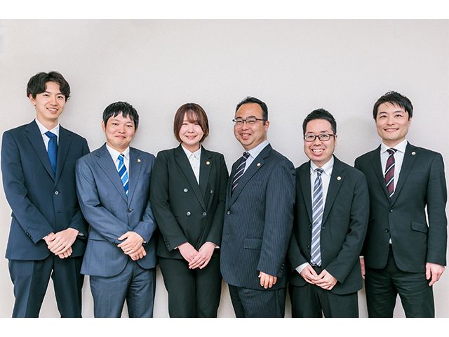 191257 弁護士法人しらと総合法律事務所　　三鷹武蔵野オフィス　差し替えTOP　会議中