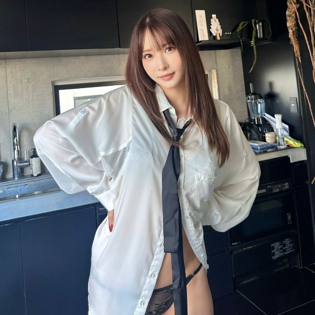 “美しすぎるドラマー”大野真依