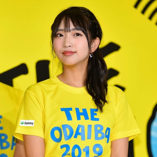 藤本万梨乃アナウンサー＝2019年