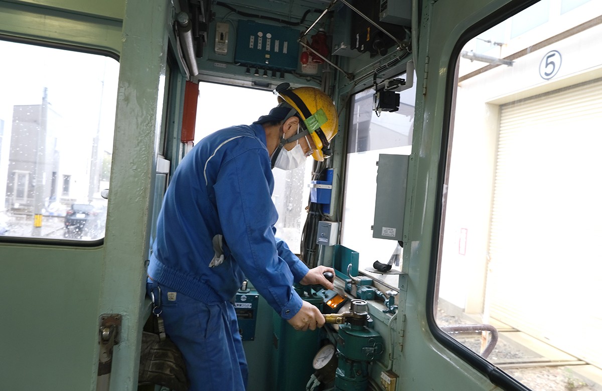 運行95年の歴史に幕 ことでんのレトロ電車、作業車両として第2の人生へ ほ・とせなNEWS