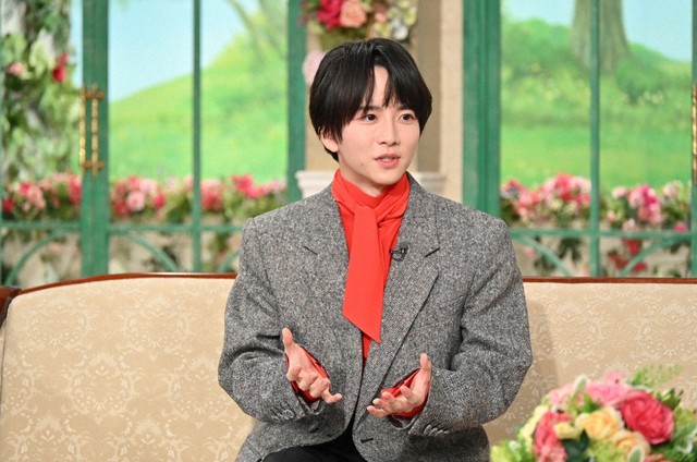 12月5日放送の「徹子の部屋」に出演した板垣李光人さん＝テレビ朝日提供