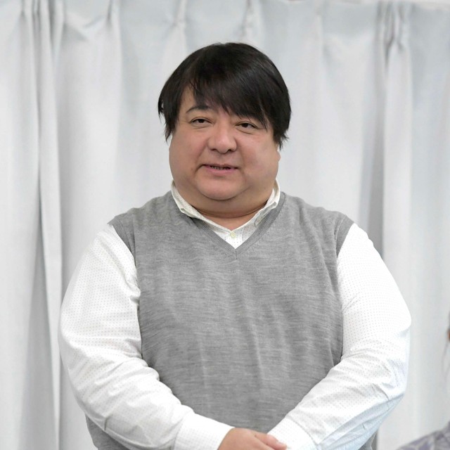タレントの彦摩呂さん（2022年撮影）