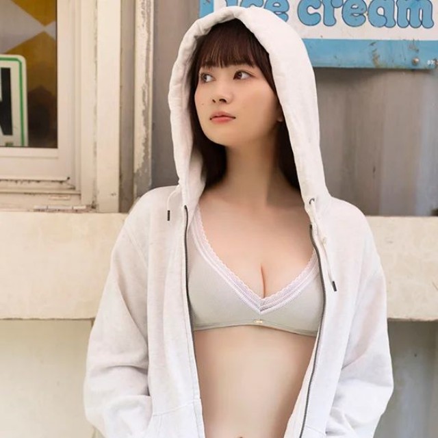 江籠裕奈デジタル限定写真集『Summertime Memories』（ワニブックス）