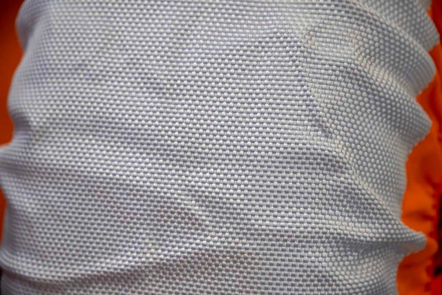 特許取得済みの独自技術で織っているためズレにくく破れにくい。