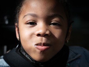 本物の銃をおもちゃと思い……4歳が7歳に撃たれたアメリカの事件、家族のその後